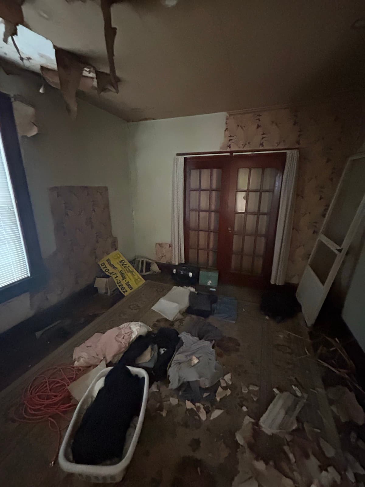 Before renovation at 523 Grove St, Avoca PA